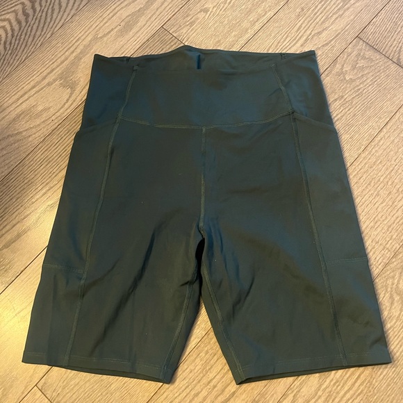 Girlfriend Collective Dark Green Bundle - Picture 2 of 7